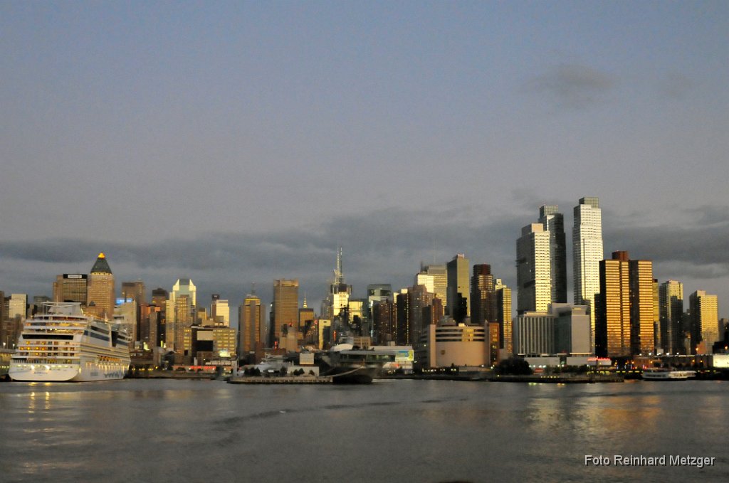 2011-09-30_3618 Manhatten_RM.jpg
